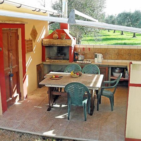 Camping Terreno-Ro-Bi-Li Hotel คูโตรฟิอาโน ภายนอก รูปภาพ